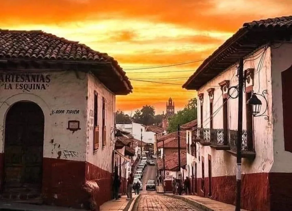 Pátzcuaro "la puerta del cielo", cumple 23 años de ser nombrado Pueblo Mágico