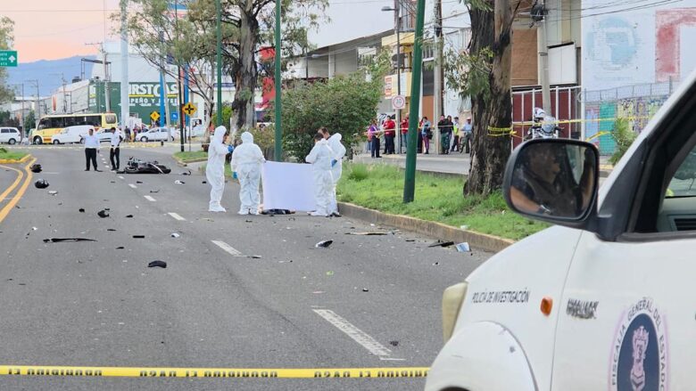 Peatón muere atropellado por motociclista