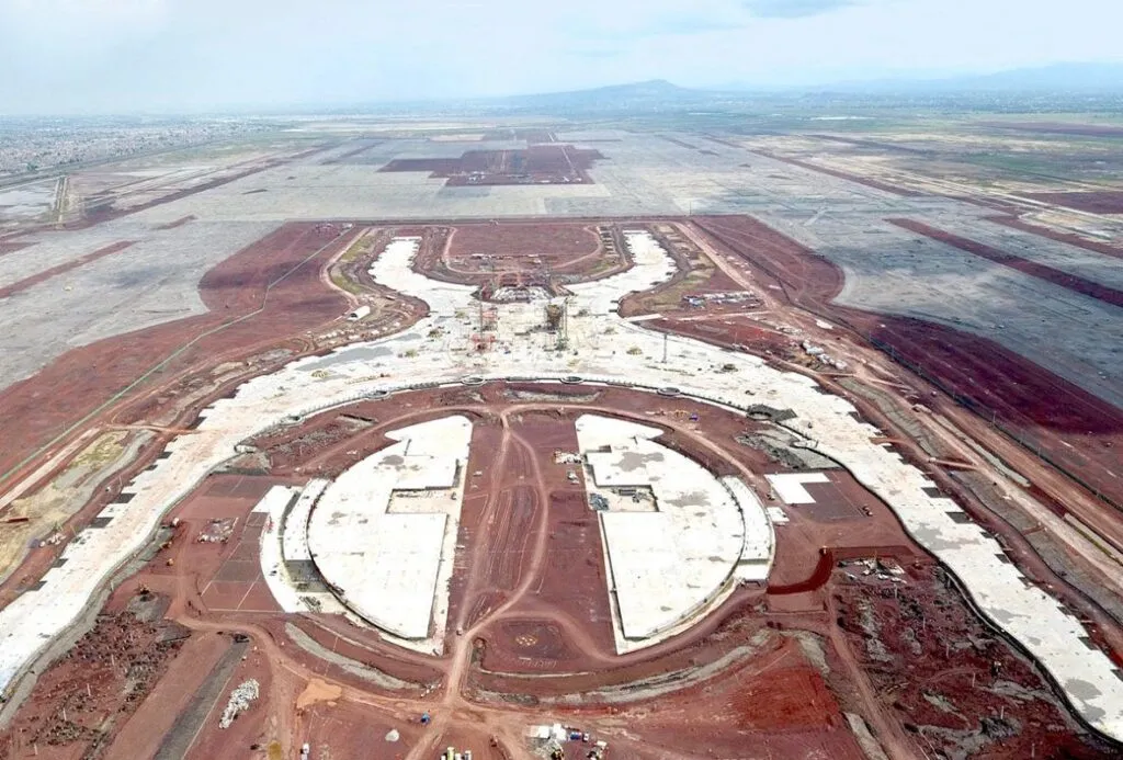 Peña reaparece en documental sobre la cancelación del nuevo aeropuerto-1