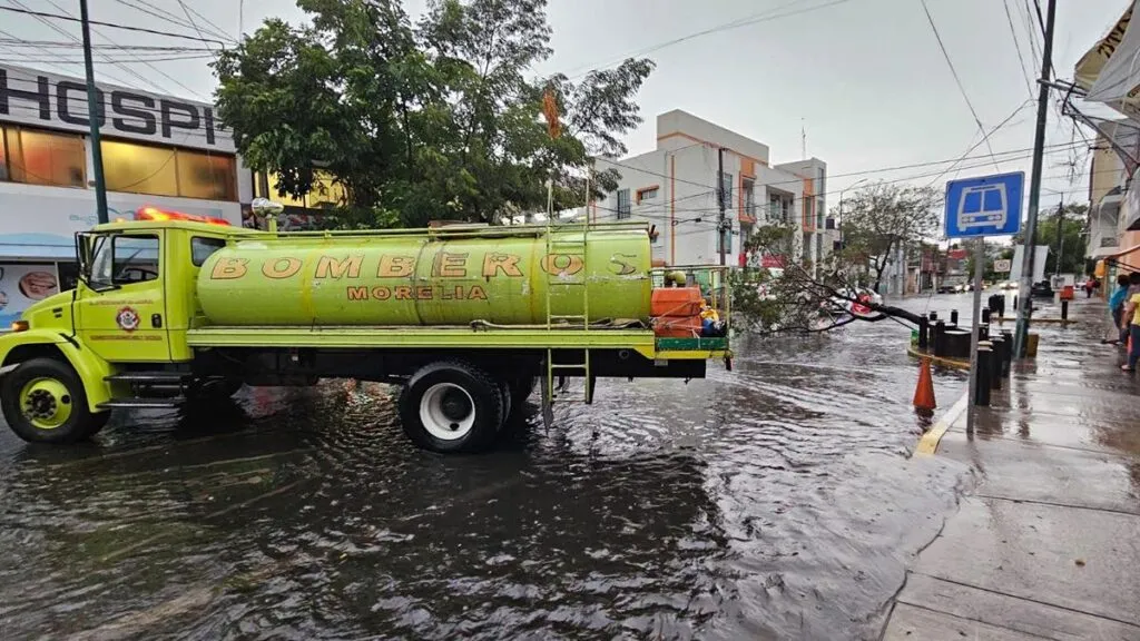 Protección Civil Michoacán ante ciclones y huracanes