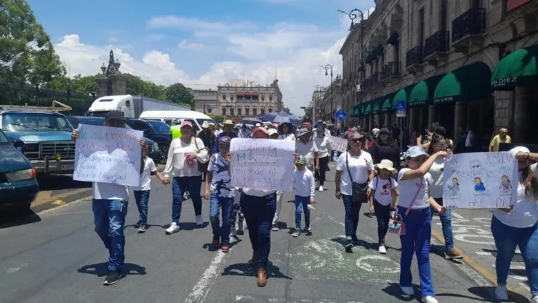 Protestan en Morelia contra elección judicial en Michoacán