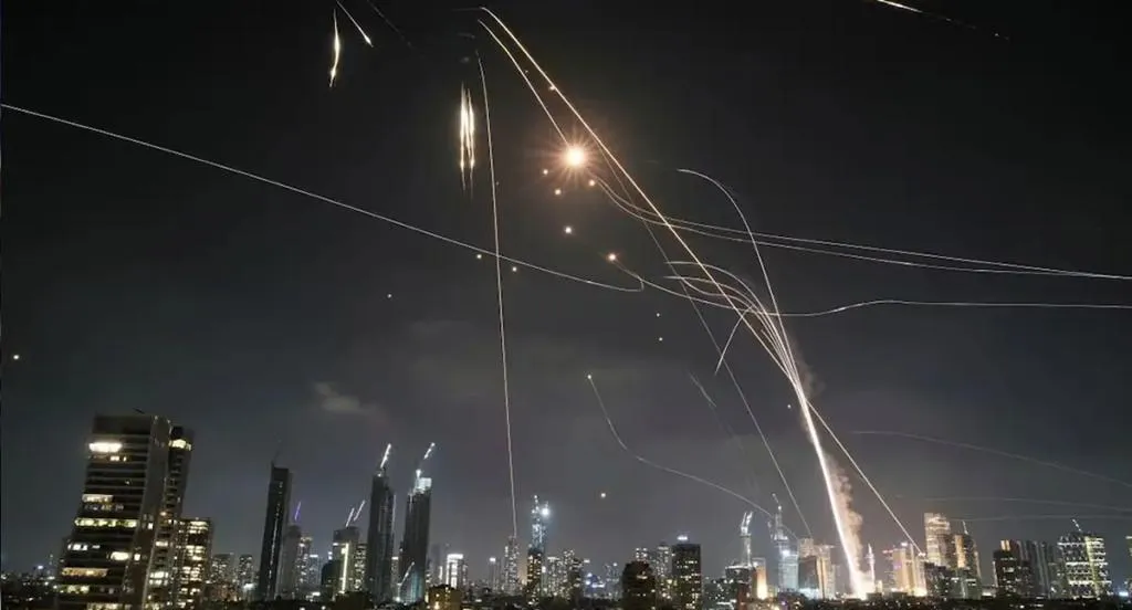 Qatar cierra temporalmente su tráfico aéreo tras la escalada del conflicto entre Israel, Irán y EU