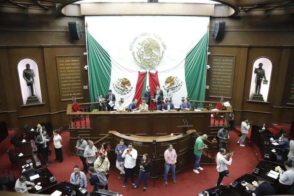 Recomienda Congreso al Poder Ejecutivo ampliar acciones de protección y desarrollo de la niñez y adolescencia