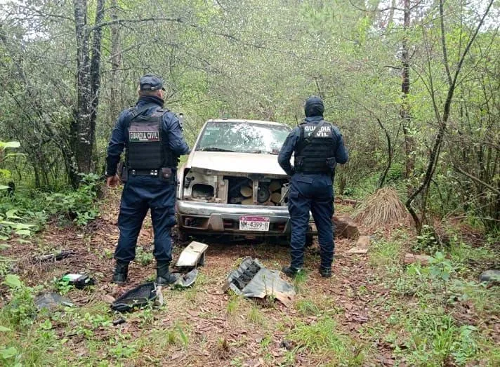 Recuperan camioneta robada en Michoacán