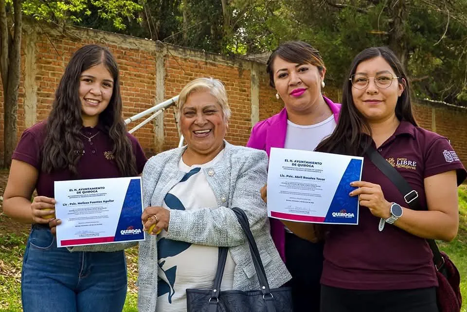 Refuerza Quiroga su compromiso con la niñez y adolescencia-1