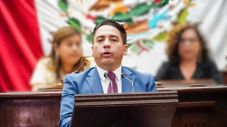 Regulación del derecho de vía en Michoacán