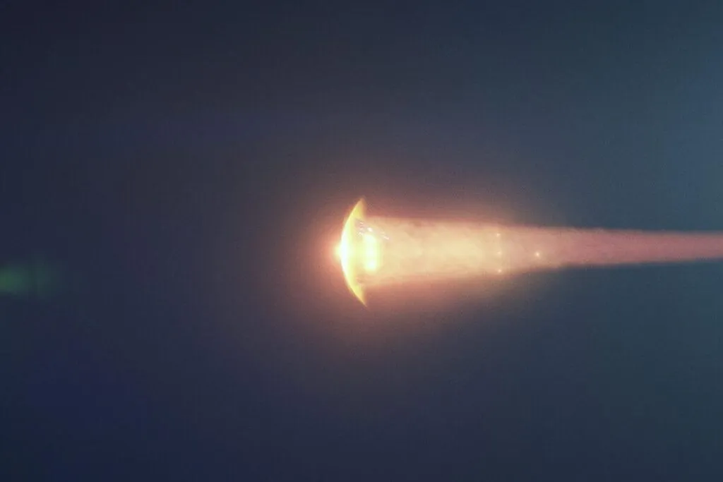Representación de record de velocidad humana en el espacio