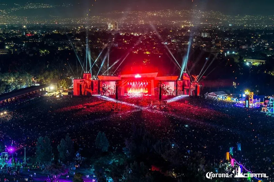 revelan artistas del Corona 2025