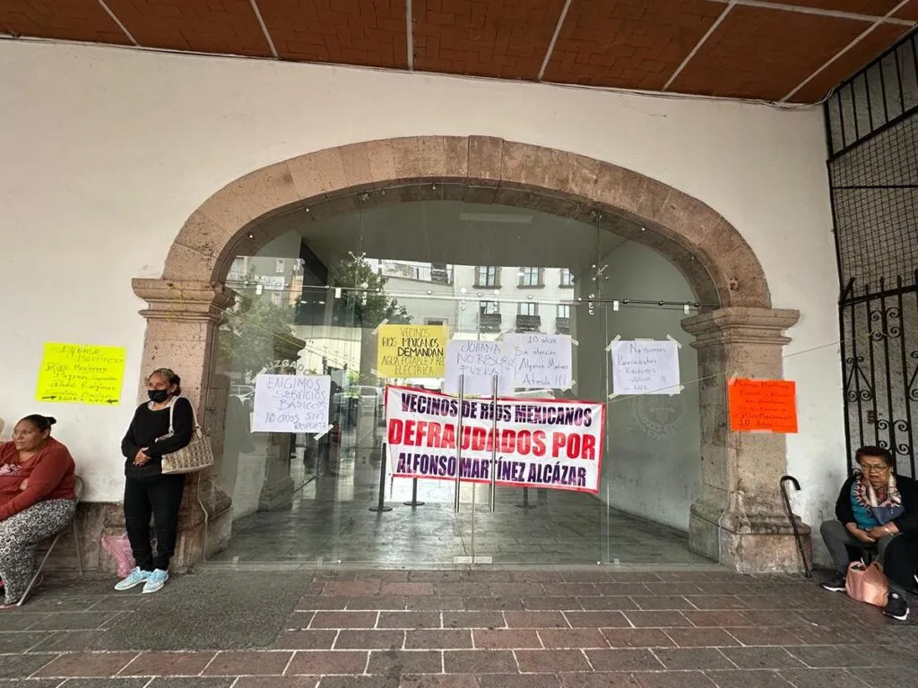 “Ríos Mexicanos” en Morelia sigue sin servicios públicos; exigen a Alfonso Martínez atención
