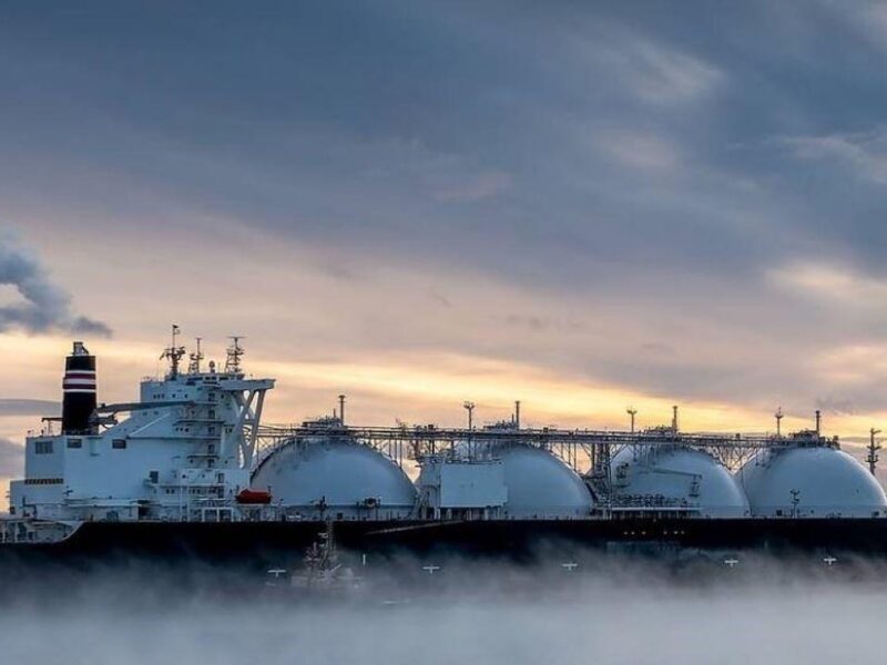 Rusia muestra disposición para “suministrar gas natural licuado” a México
