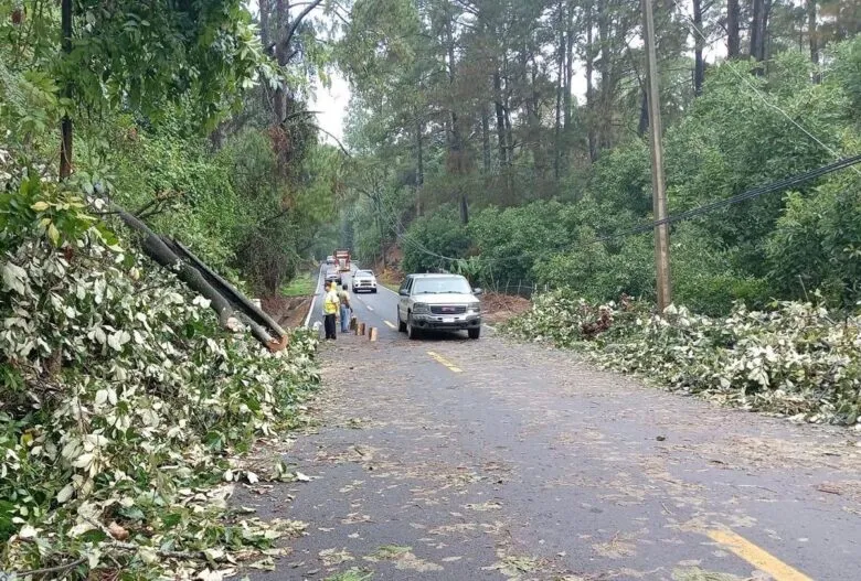 SCOP activa protocolo por lluvias en Michoacán