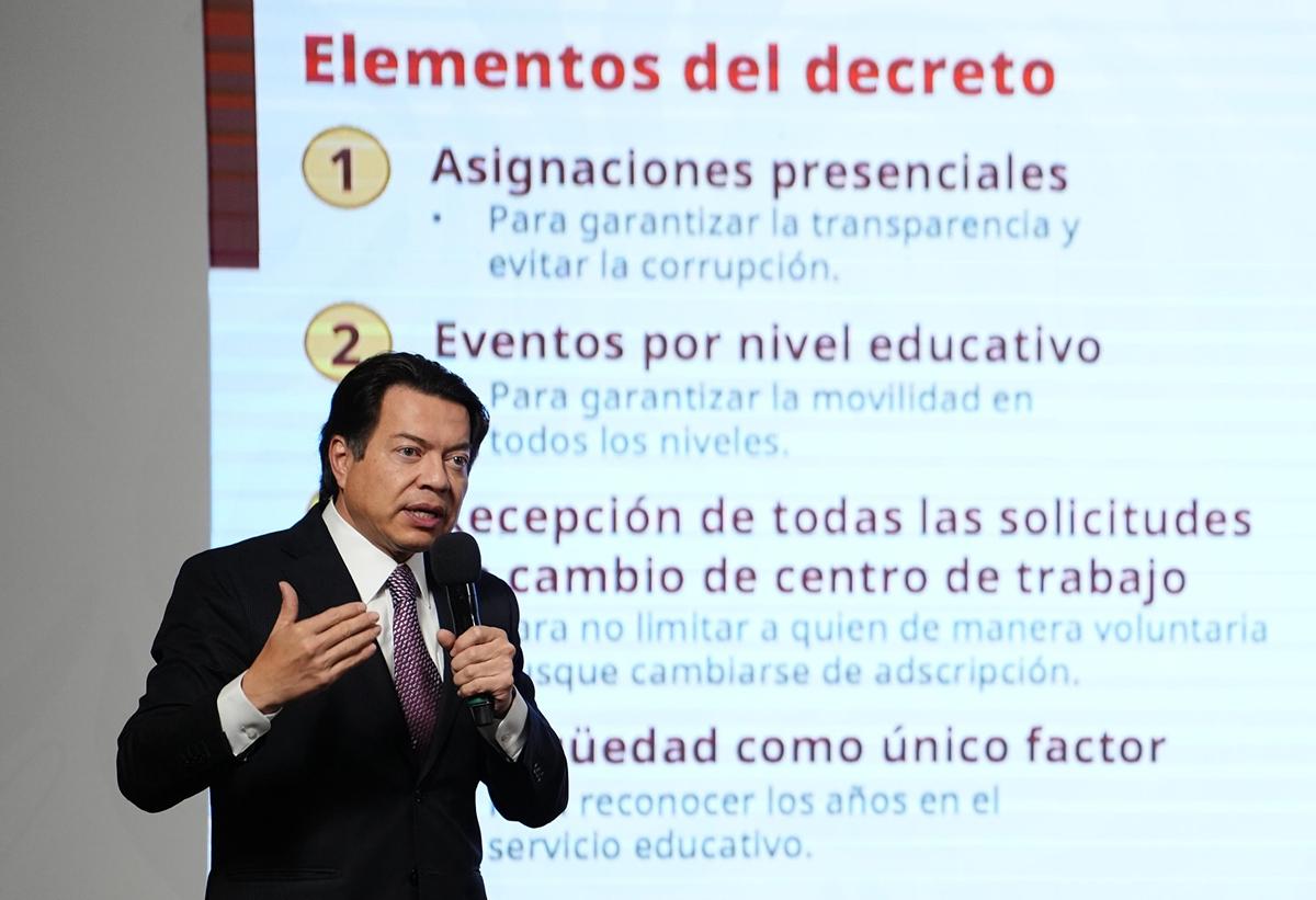 Se reúne Mario Delgado con tres gobernadores y autoridades educativas de Michoacán