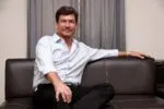 Sebastián Ligarde defiende su decisión de adoptar