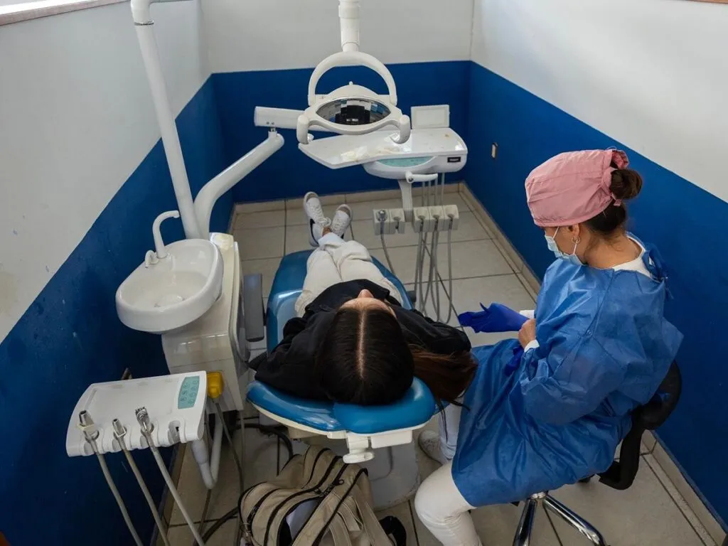 Conoce cómo acceder a servicios dentales gratuitos en Morelia gracias al Banco de pacientes de la Facultad de Odontología de la UMSNH