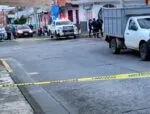 Presuntos sicarios asesinan a un hombre al interior de un taller mecánico en Uruapan