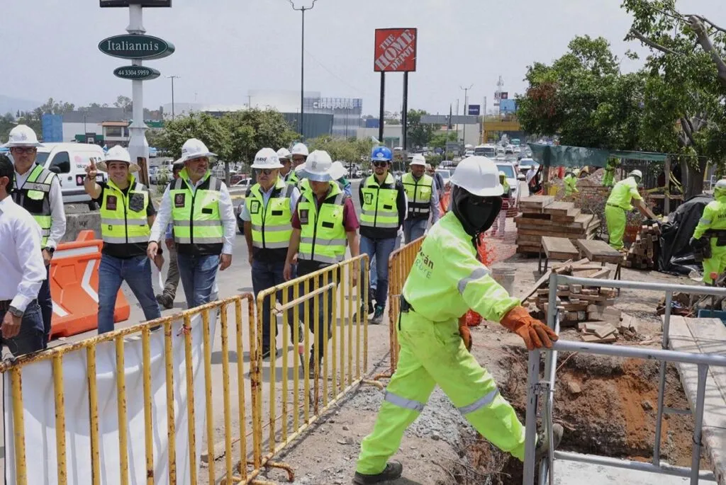 Supervisa Bedolla obra del distribuidor de la salida a Pátzcuaro; beneficiará a más de 250 mil habitantes-1
