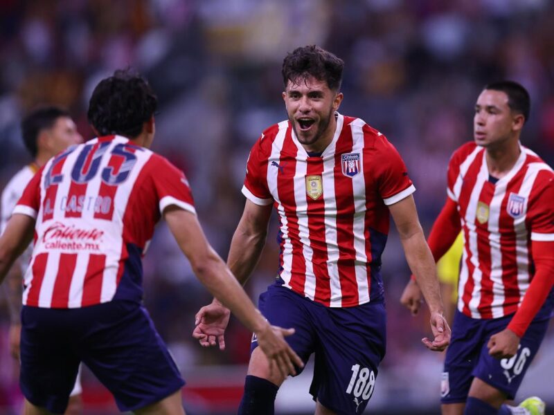 Tapatío toma ventaja ante Leones Negros en el Campeón de Campeones