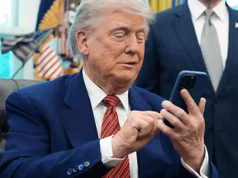 Trump lanza su propia compañía de celulares Trump Mobile un smartphone dorado para su base conservadora