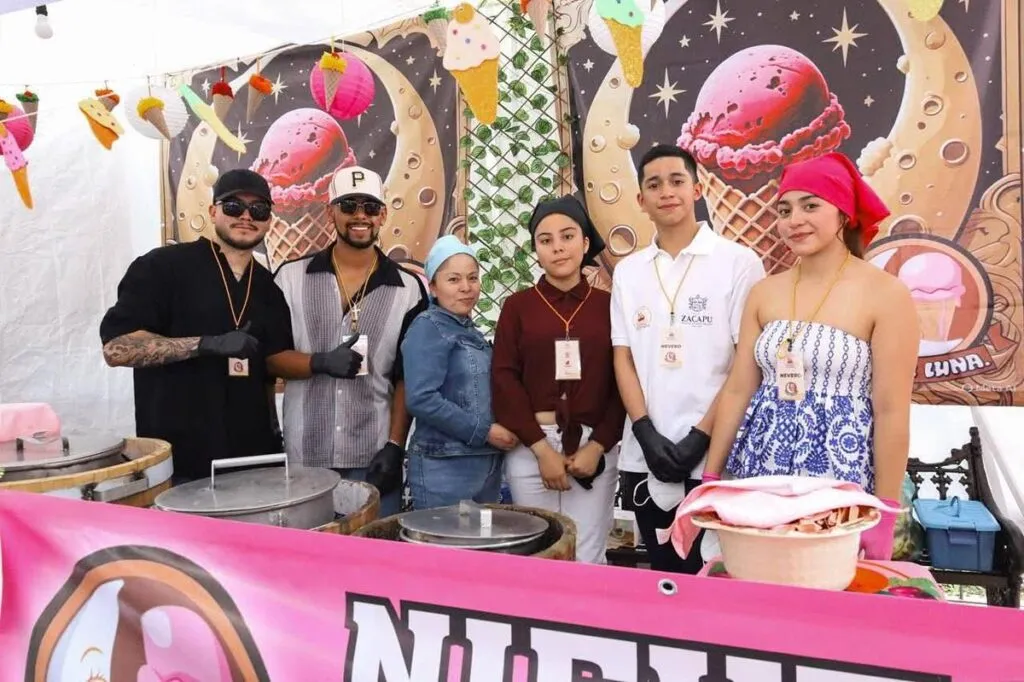 Último día del Festival de la Nieve de Pasta en Zacapu