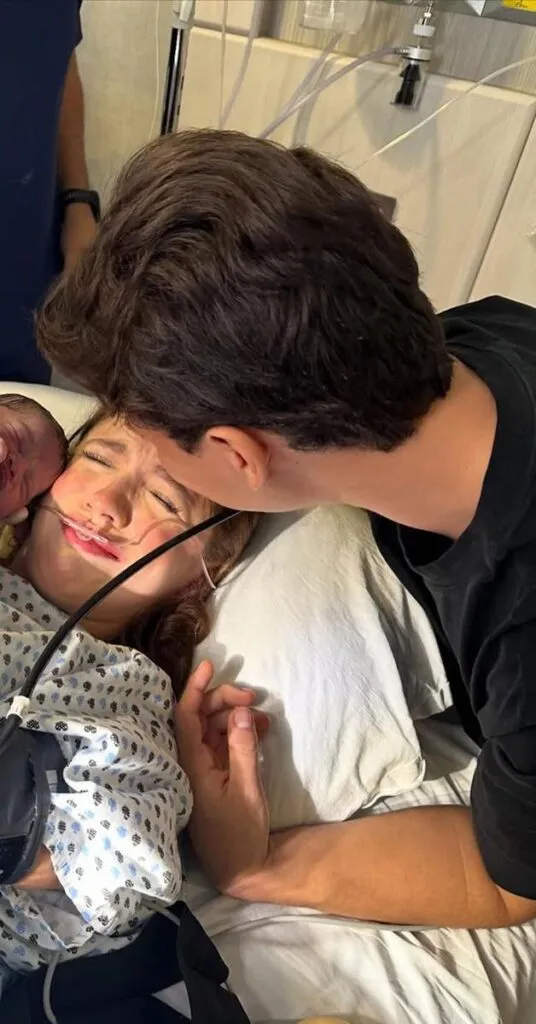 Valentina Gilabert asiste a reunión familiar con el ex de Marianne “N” y su bebé-2