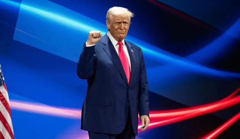 Vamos a tener tropas en todas partes, advierte Trump ante protestas en Los Ángeles