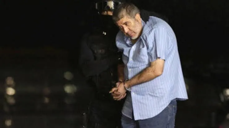 Vicente Carrillo Fuentes detenido y esposado