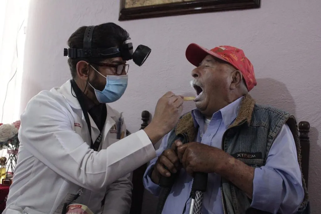 visitas médicas domiciliarias: Salud Casa por Casa-1