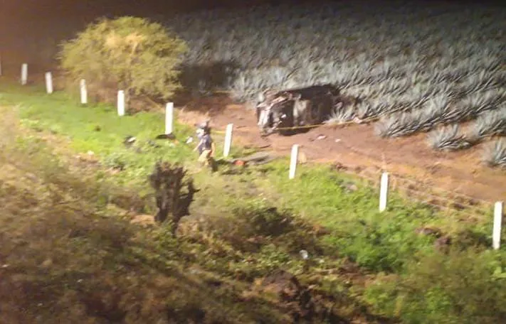 Volcadura en la Autopista de Occidente deja 2 muertos tras accidente