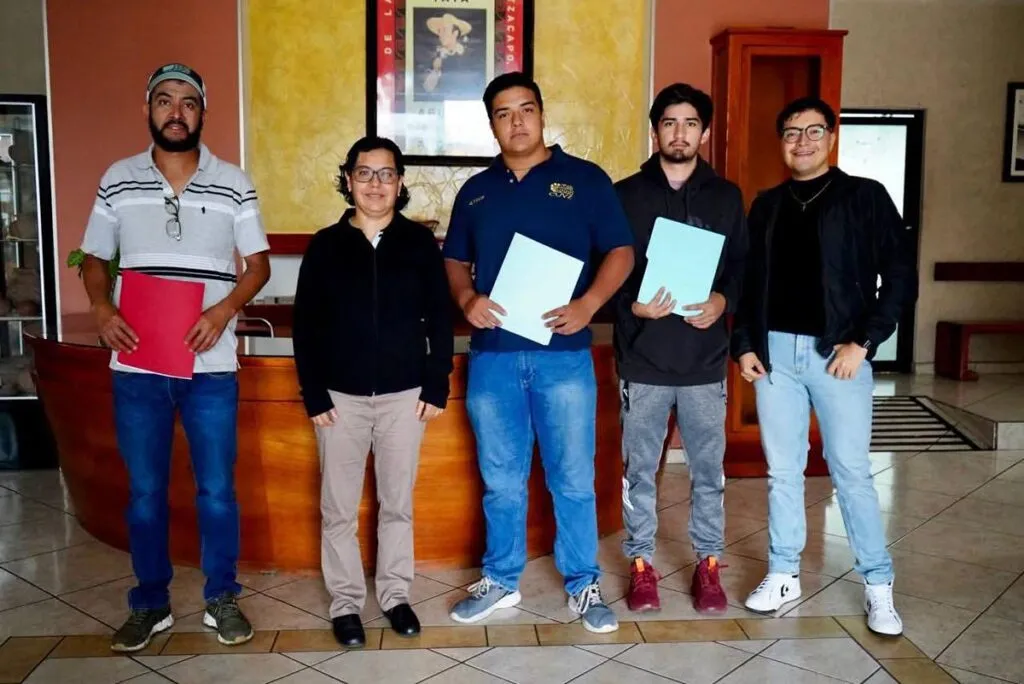 Zacapu apoya a migrantes que retornan a Michoacán