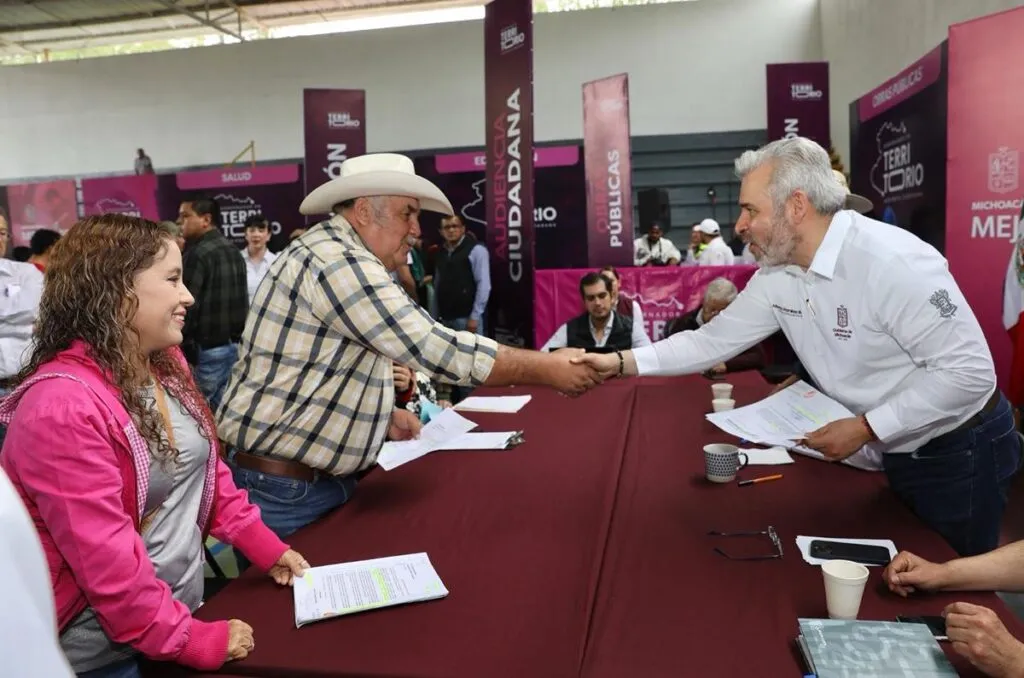 7 mil solicitudes ciudadanas han sido atendidas en Michoacán: Programa Gobernador en Territorio