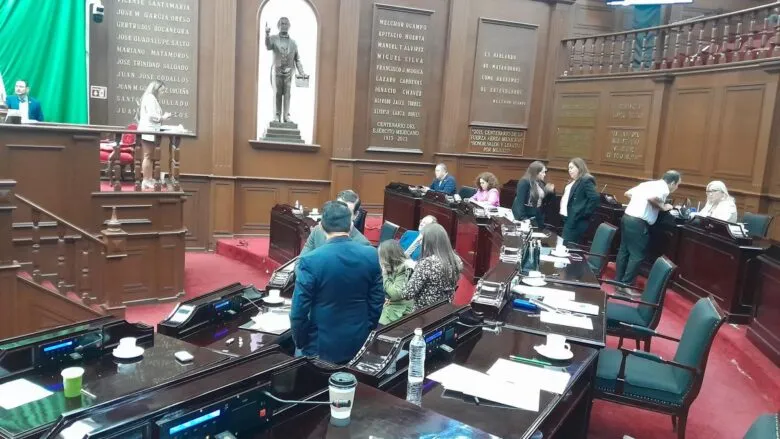Acusan ilegalidad en Sesión de Pleno que había concluido y se retomó sin citatorio