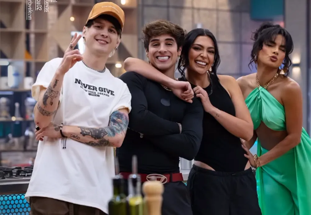 Aida Cuevas responde ante rumores que vinculan a su hija Valeria con ex CNCO -1