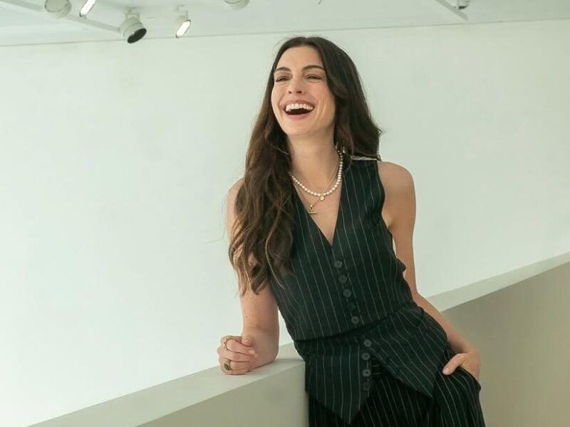 Anne Hathaway responde a si estará en "El diablo viste a la moda 2"