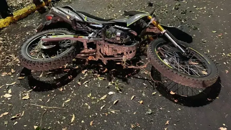 Anuncia Bedolla regulación más estricta para motocicletas y transporte urbano
