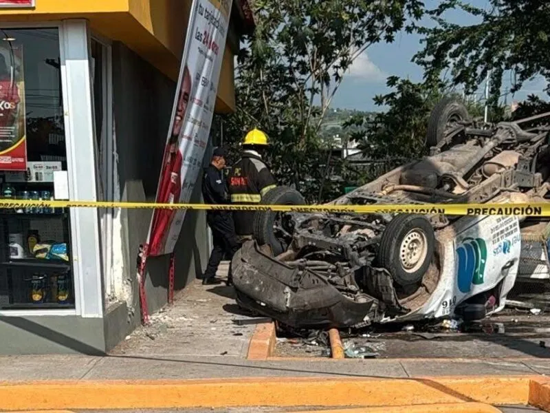 Aparatoso accidente cobra la vida de repartidor de gas en Sahuayo