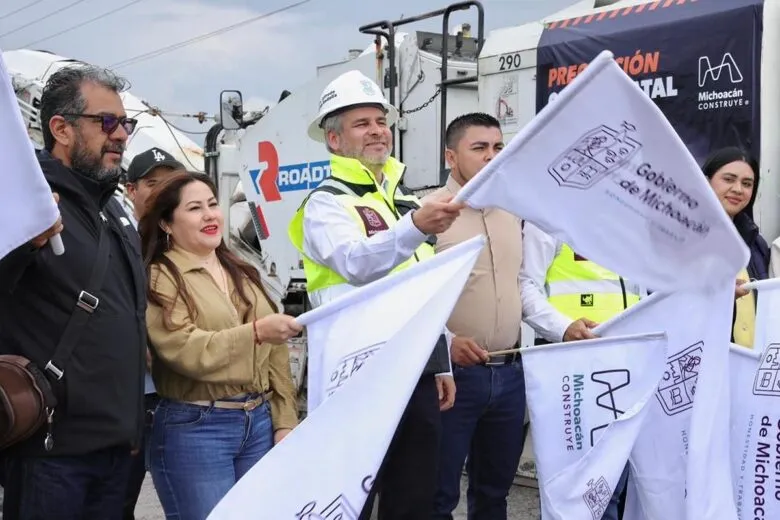Arranca Bedolla rehabilitación de carretera que conecta a Contepec y Maravatío