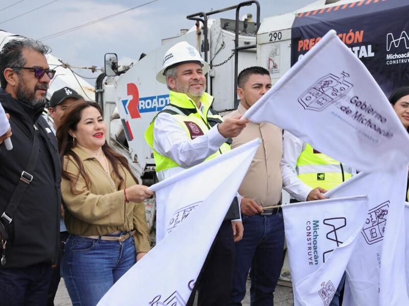 Arranca Bedolla rehabilitación de carretera que conecta a Contepec y Maravatío