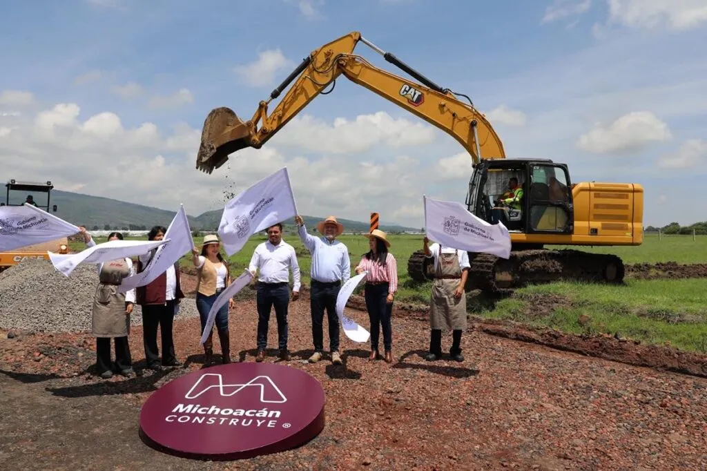 Arranca construcción de avenida a la Universidad Tecnológica del Oriente