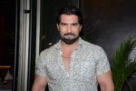 Arturo Carmona niega influencia de Aracely Arámbula en despido