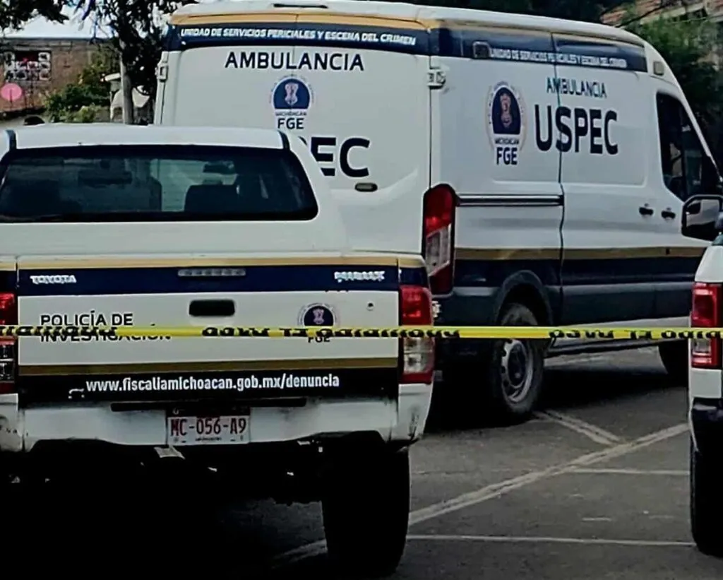Asesinan a balazos a un hombre en el centro de Buenavista Tomatlán