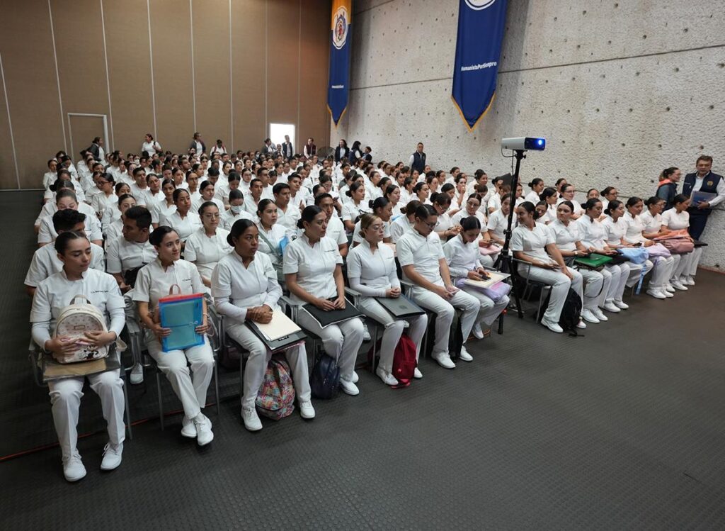 Asigna la UMSNH los campos clínicos para estudiantes de la Facultad de Enfermería