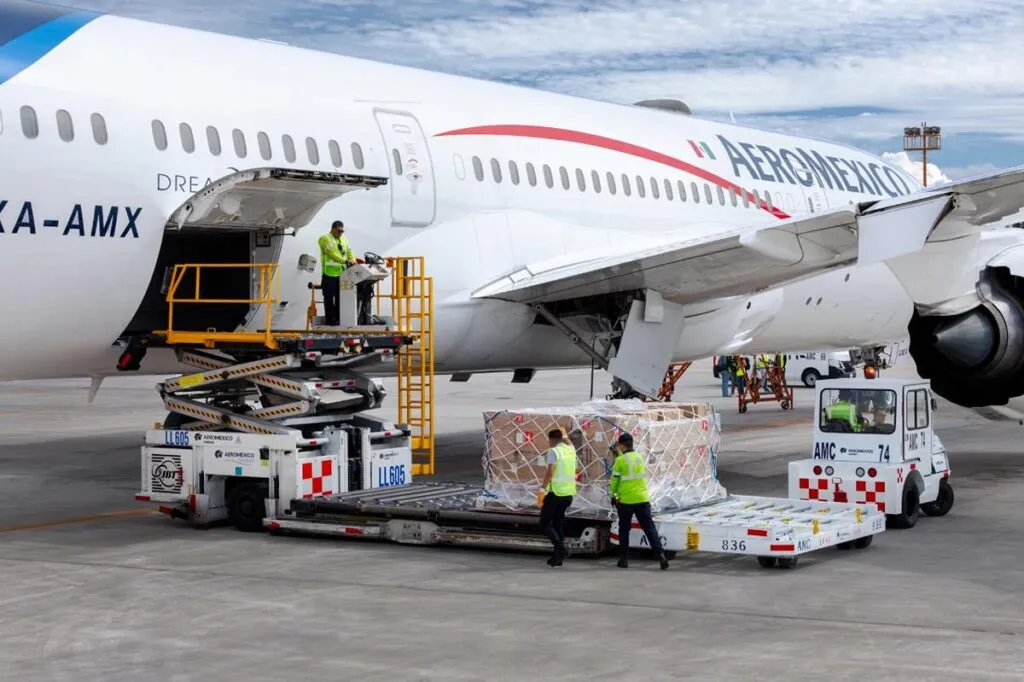 Avión de Aeroméxico, quien tiene una alianza con Delta
