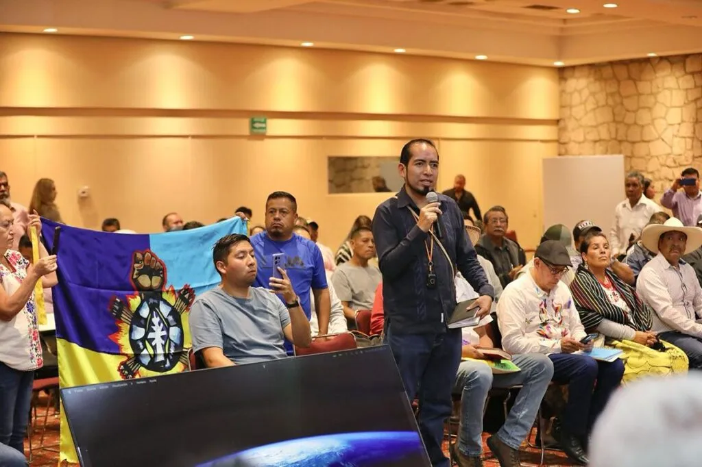 Bedolla atiende al Consejo Supremo Indígena de Michoacán 1