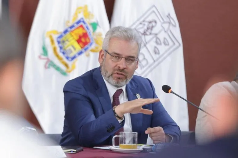 Bedolla celebra detención de implicado en homicidio de normalista