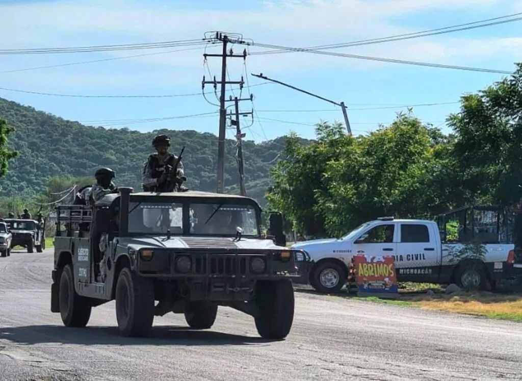 Bedolla destaca operativos de seguridad en Apatzingán