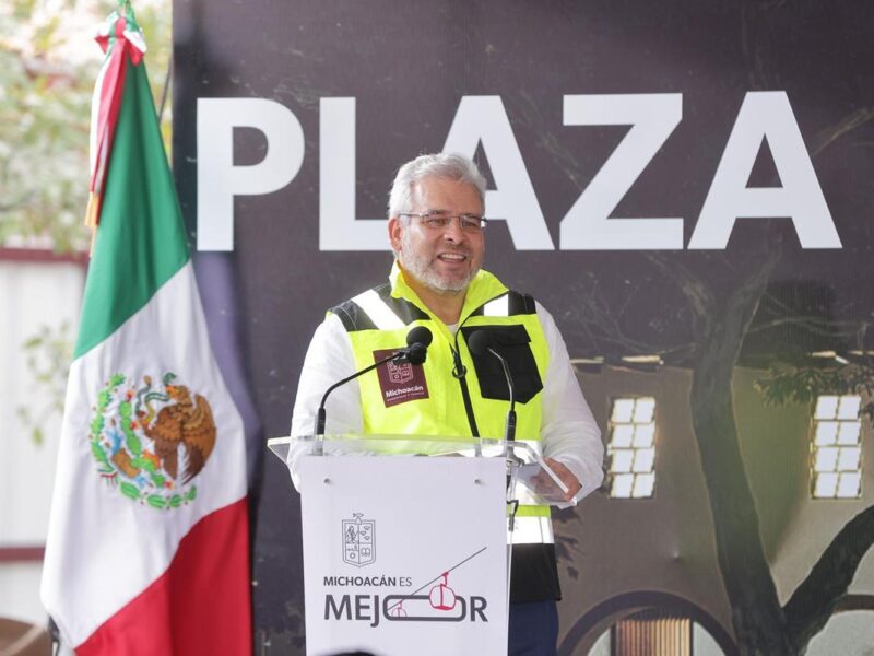 Bedolla refrenda respaldo a autogobiernos indígenas