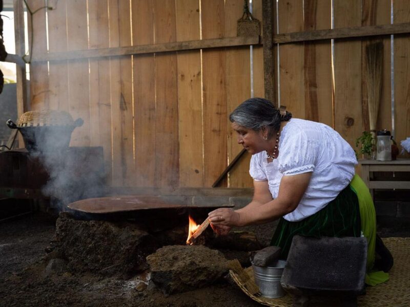 Benedicta Alejo, maestra cocinera tradicional que le cocinó a un Papa