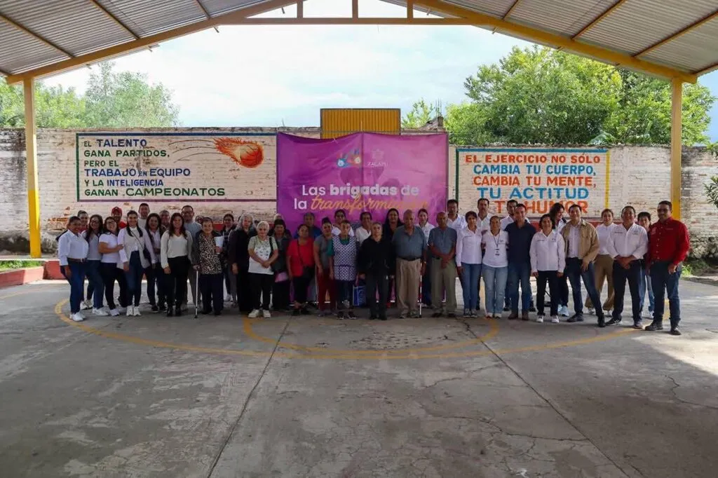 Brigadas de la Transformación llegan a la colonia Anáhuac en Zacapu-1