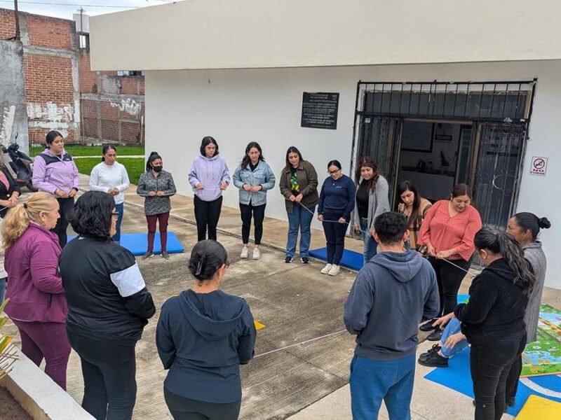 Capacitación en Inteligencia Emocional fortalece atención comunitaria en Quiroga