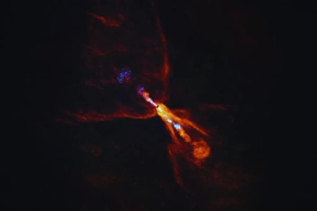 Captan el nacimiento de un sistema solar-1